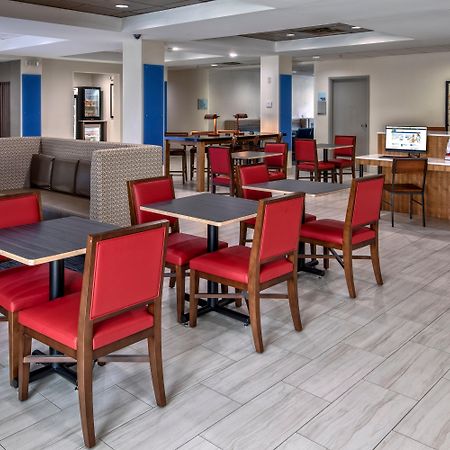 Holiday Inn Express Hotel & Suites Smyrna-Nashville Area By Ihg Екстериор снимка